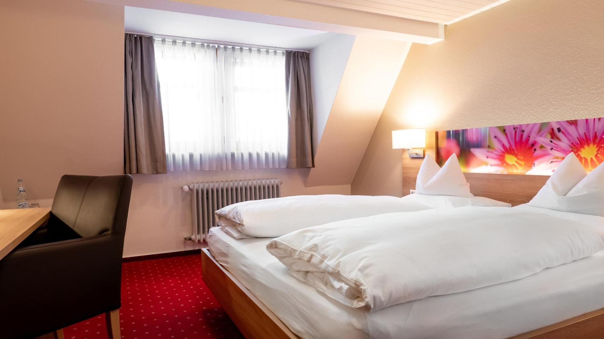 Hotel & Restaurant Post Laichingen Kültér fotó