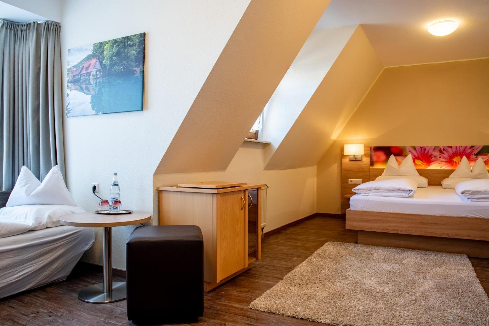 Hotel & Restaurant Post Laichingen Kültér fotó